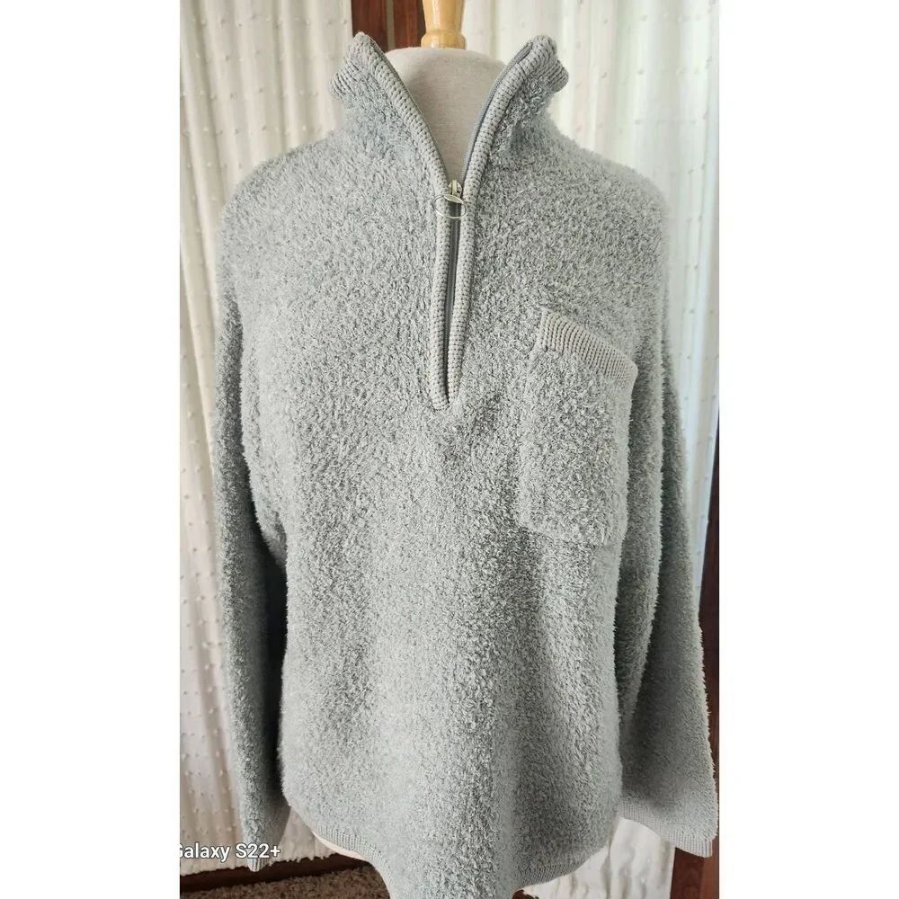 S16 Gray Love Tree 1/2 zip long sleeved fuzzy sweater w stand up collar & Pocket
